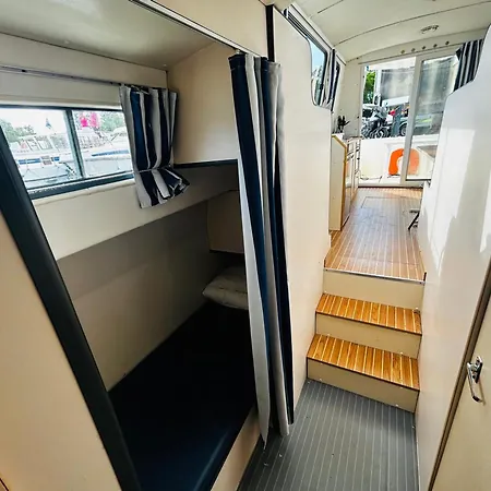 船屋 Bateau Unique A Quai - 8 Pers. - Api-1-46-35 *